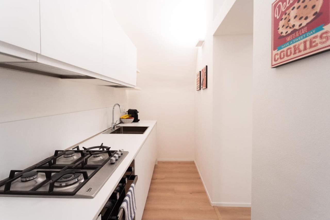 Lovely Corner In The Heart Of The Lake By Rent All Como Eksteriør billede
