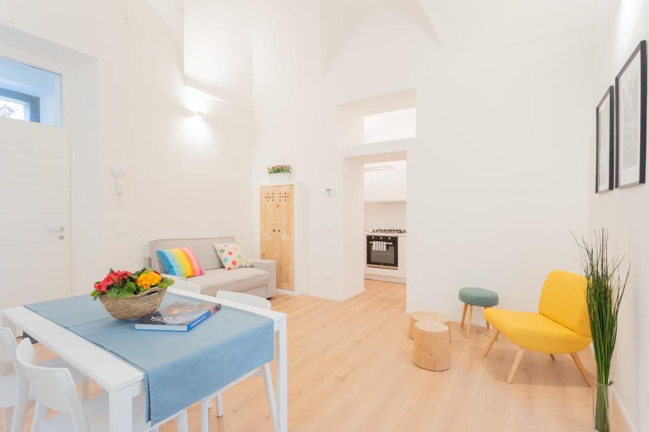 Lovely Corner In The Heart Of The Lake By Rent All Como Eksteriør billede